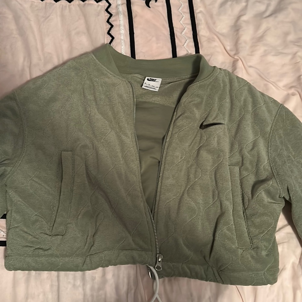 Xs quilted terry cloth crop jacket nike